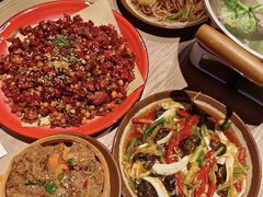 -川堂风·跷脚牛肉·乐山爆炒(宝山日月光店)