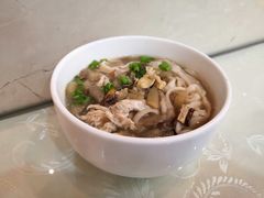 茄子炝锅面-鹊华居·地道鲁菜·海鲜·融合味(大明湖店)