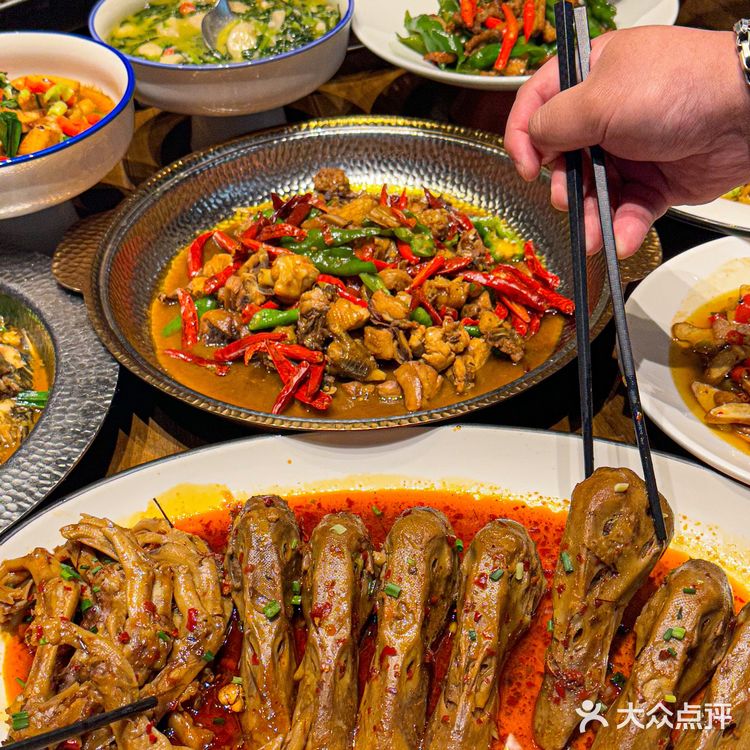 相信我在杭州就没吃过这么好吃的衢州鸭头！