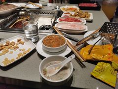 -海底捞火锅(金山百联店)