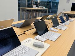 -华为授权体验店(中山公园来福士)