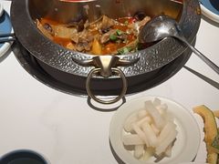 -左庭右院鲜牛肉火锅(金山万达店)