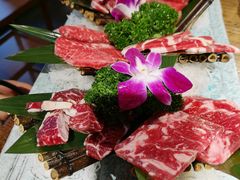 黑牛六拼-明洞阿姨·韩式酱蟹烤肉·创意料理(三元桥店)