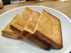 咖椰吐司-HELLO 27 意面·沙拉·帕尼尼