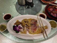 -品泉餐厅·大盆鱼·走地鸡