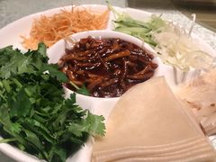 京酱肉丝-北院·果木烤鸭·25年东北菜(创意产业园店)