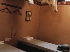 -裕和堂中医推拿艾灸(太古汇臻品店)