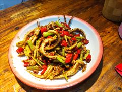 -老三样·美食研究中心(世贸路店)