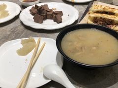 -高玛纳驴肉火烧(河间总店)