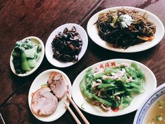 -同得兴 Since·1995 传统苏式面馆(嘉馀坊店)