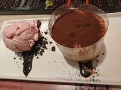 -必胜客(东大桥店)