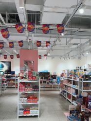-嗨本可潮玩仓(大兴大悦春风里店)