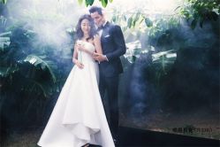 唯美浪漫-巴黎婚纱摄影工作室