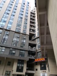 -好百年婚纱礼服批发市场(苏州好百年国际商业广场店)