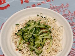 -肥肥虾庄·金牌油焖大虾(杨园滨江时代walk店)