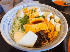 豆花米线-多味居(剪子巷店)