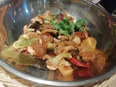 -拿渡麻辣香锅(世茂广场·工三店)