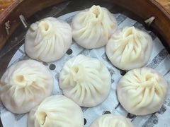 -莱莱小笼·乔艾