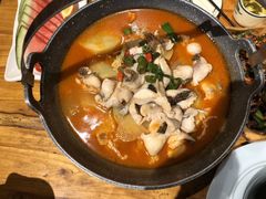 -老滇山寨•云南特色菜•地方菜•民族风情歌舞表演(金碧店)