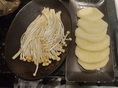 -重庆九记老火锅(广场店)
