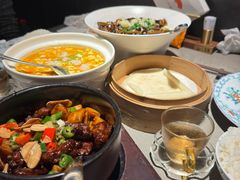 -小厨娘绣中淮扬(总统府大行宫店)