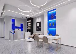 -PE SALON