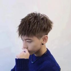 -川和潮人