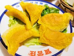-贤合庄卤味自助火锅(新都汇店)