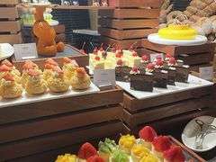 -BLU 全日制餐厅(上海安曼纳卓悦酒店)