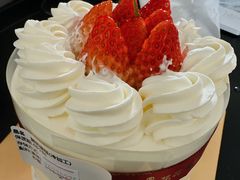 -花花卷卷·鲜食蛋糕(静安久光百货店)