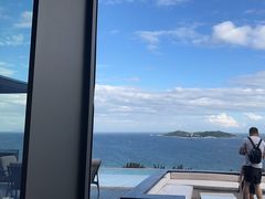 -瑰丽酒店·海吧·天际下午茶·现场DJ·天台酒吧