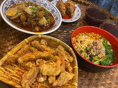 -爆炸头阿姨小四川正宗川味小吃(无任何分店)