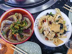 -边江铁锅炖鱼(振八街店)