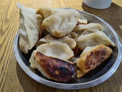 -黄阿姨锅贴大王(万航渡路店)