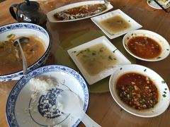 -领鲜土菜馆