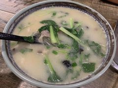 -毛胡子牛羊餐馆(武宁路店)