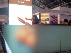 -LA MAISON DU CHOCOLAT(戴高乐机场T 2F店)