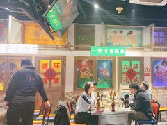 -马路牙子烧烤音乐酒馆(望京店)