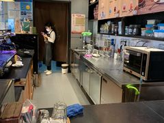 -西西弗书店&矢量咖啡(凯德晶萃广场店)