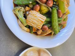 -陈熹公民族美食文化餐厅(中华广场店)