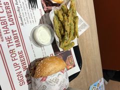 -The Habit Burger Grill 哈比特汉堡(爱琴海店)