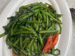 -肥仔文澳门猪骨煲(南京西路店)