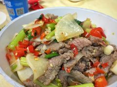 -红色湘菜馆(春风店)