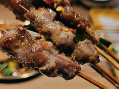 -街角等你.大连海鲜烧烤.经典铁板海鲜串(西安路店)