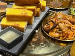 -金会长自助海鲜·烤肉(人民广场店)