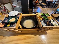 -勺子米线·云南传统小吃市集(四方街店)