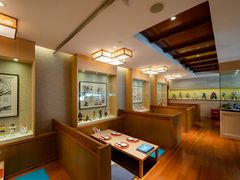 -小山日本料理(兴业太古汇店)