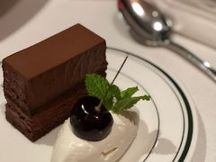 -Wolfgang’s Steakhouse 沃夫冈牛排馆(上海白玉兰广场店)