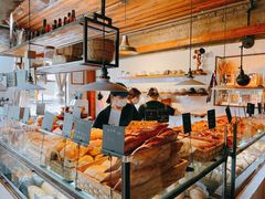 面包甜点陈列柜-仙峰天然面包(迎宾路店)