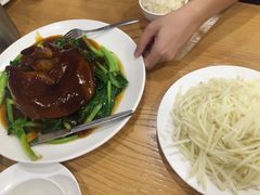 -一鸣蒸汽石锅鱼 Yiming Steamed Stonepot Fish